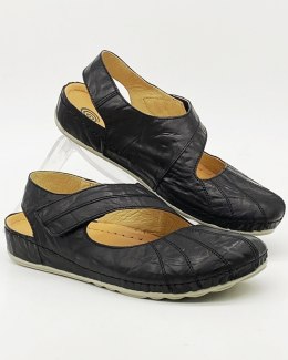 710558 czarne sandały