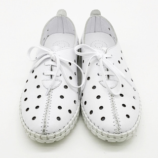 Ażurowe skórzane tenisówki Loretta Vitale 2060 lekkie i miękkie