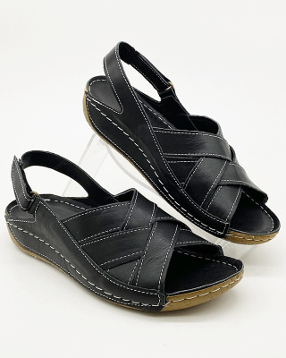 Skórzane wygodne sandały czarne damskie Loretta Vitale 10