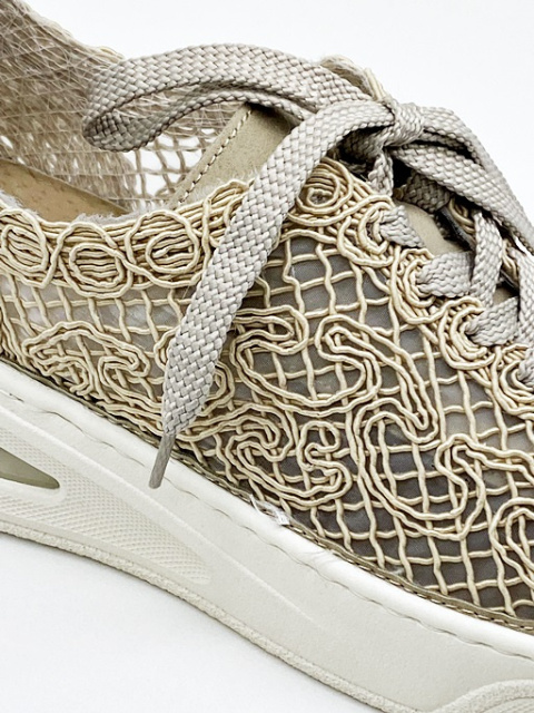 sznurowane buty Rieker