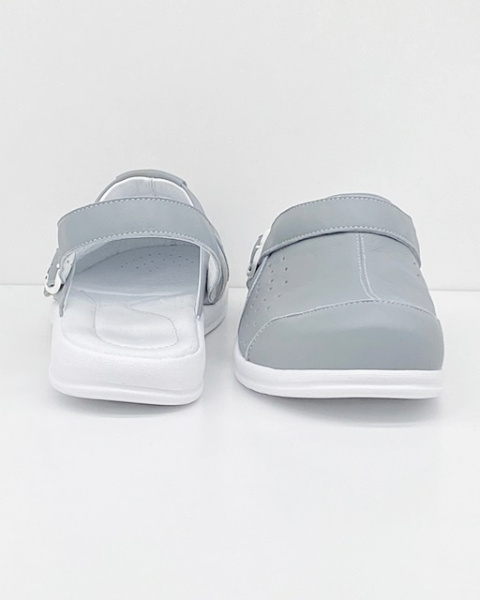 wygodne klapki dla pielęgniarek