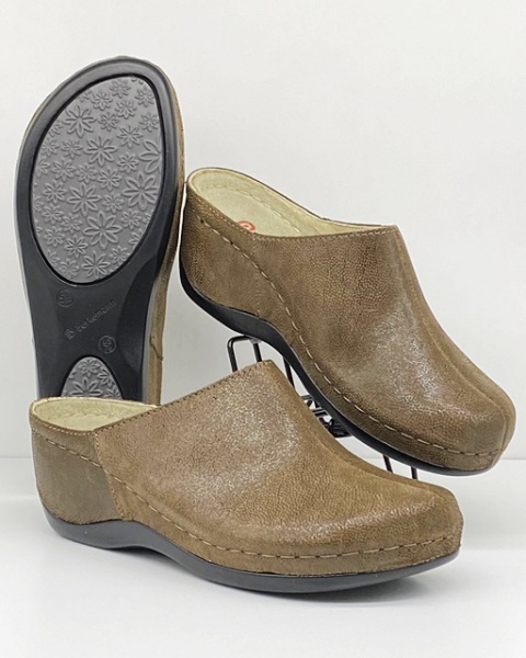 Berkemann klapki na koturnie