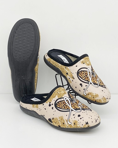 Kapcie damskie domowe Comfooty D17 SER.23V-219 beżowe + serca, tęgość K