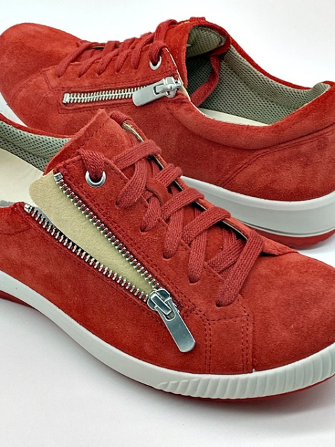 Czerwone półbuty damskie Legero Tanaro 2-001162-500 skóra welurowa, wąskie, tęgość F