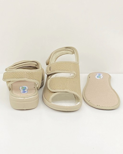 sandały z wyjmowanymi wkładkami