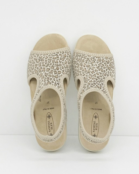 sandały w panterkę