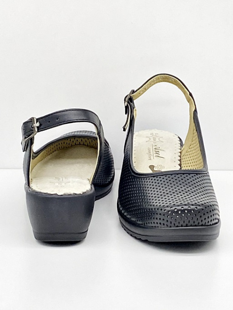 buty dla seniorki czarne