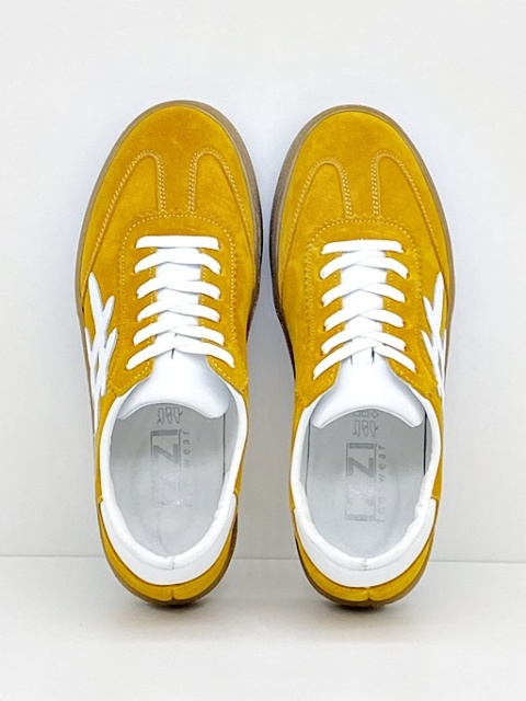 damskie półbuty w sportowym stylu