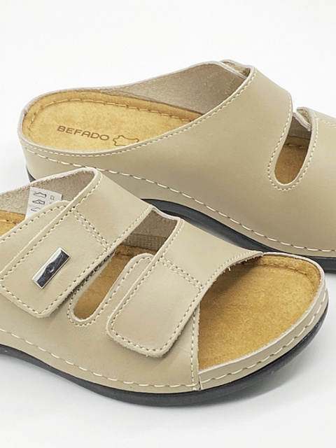 BEFADO klapki damskie skórzane 158D282 beżowe, regulowana tęgość F-G