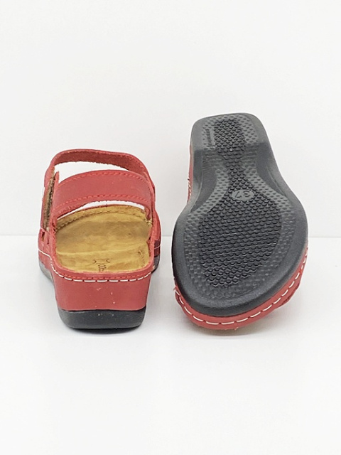 regulowane sandały zdrowotne