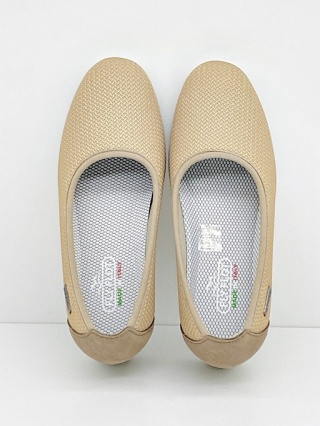 Fly Flot 18X1578 beżowe półbuty na koturnie, tęgość K