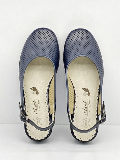 czółenka z odkrytą piętą