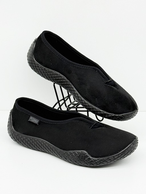 czarne półbuty damskie na lato