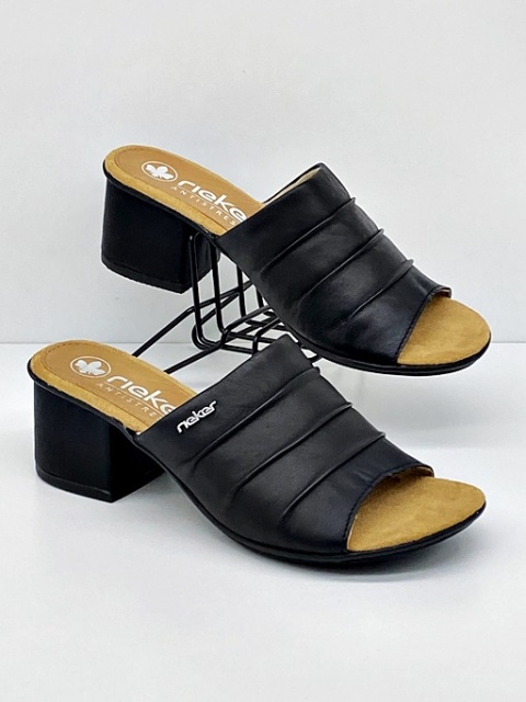 Rieker klapki na obcasie