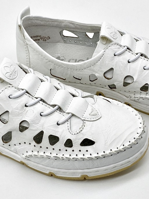 przewiewne buty Rieker