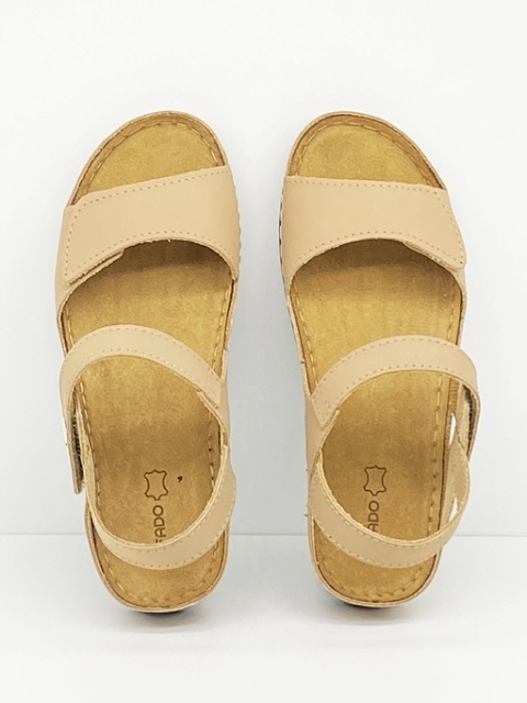 beżowe sandałki Befado