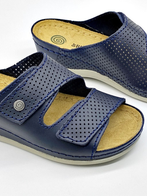 klapki na płaskostopie