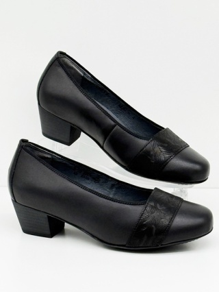 Waldlaufer buty damskie czółenka Kathe 670511 209 001 czarne, tęgość K