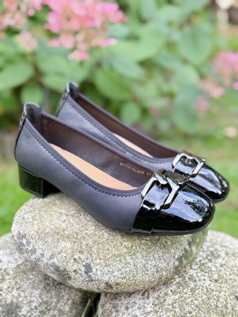 czarne czółenka damskie