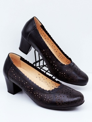 Eleganckie czółenka Alpina Anaja K 80P2-1 czarne, duża tęgość K