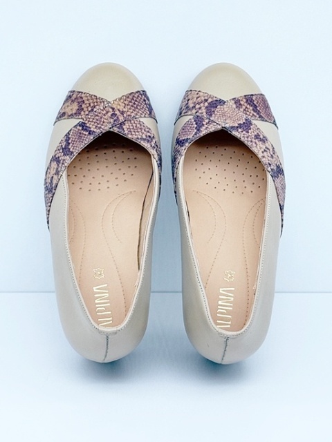 Eleganckie czółenka na tęgą stopę Alpina Anaja K 80P0-3 beige, duża tęgość K