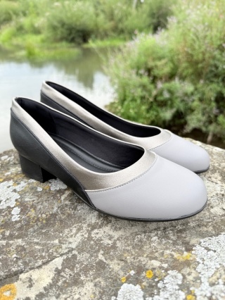 Czółenka New Look na niskim obcasie Piccadilly 145055-3 szaro-czarne, średnia tęgość G