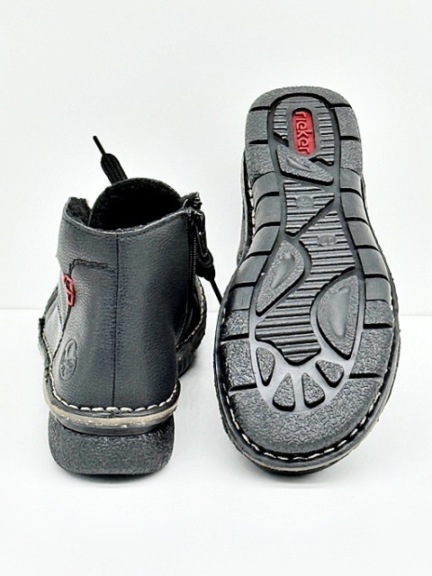 botki z okrągłym noskiem