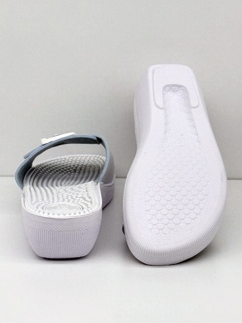 klapki z kolcami damskie