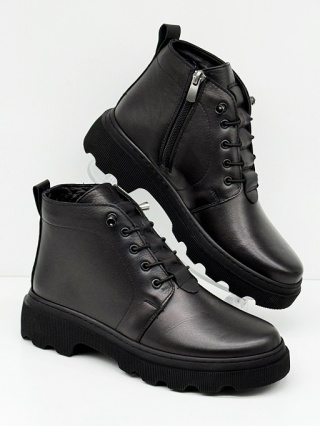 Botki damskie skórzane Vacarro 0290-2896 czarne, tęgość H