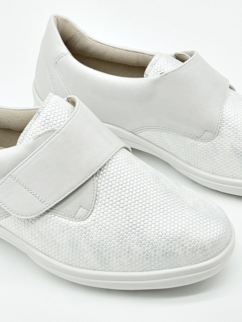 Damskie Solidus Maike 41515-10339 biało-srebrne, szerokie, strecz, bardzo duża tęgość M