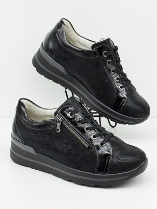 Waldlaufer M-Sarah 807001 302 001 czarne półbuty damskie, duża tęgość M