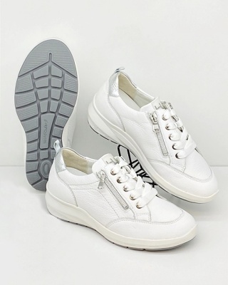 Waldlaufer M-Tonia Hirsch 831001 299 663 białe półbuty ze skóry jelenia, tęgość M