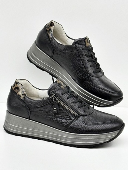 Waldlaufer czarne półbuty damskie 758009 203 642 H-Lana Hirsch, tęgość H-J