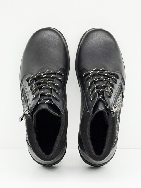 sznurowane botki damskie