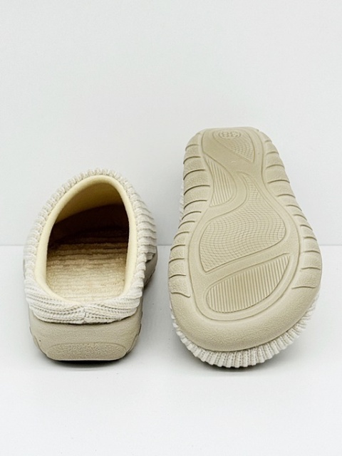 Befado 155D175 beżowe szerokie damskie kapcie, tęgość K