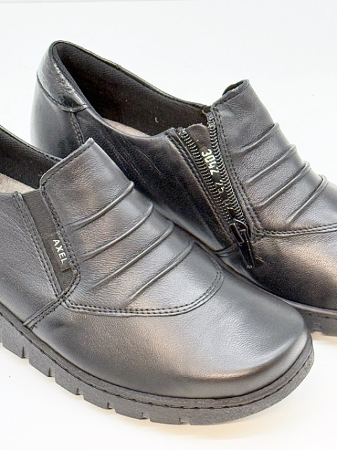 Buty Axel damskie 3042 czarne półbuty z naturalnej skóry, tęgość H poszerzana