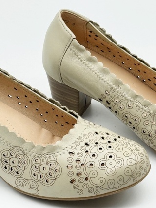 Czółenka damskie Alpina Anaja K 80P2-2 beżowe, duża tęgość K