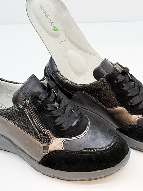 Damskie Waldlaufer Hirsch M-Tonia 831004 980 768 multi czarne, tęgość M