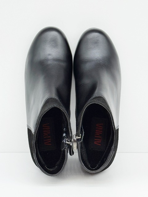 skórzane czarne botki