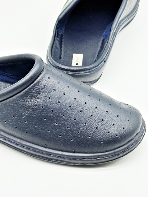 dr Luigi klapki zakryte palce