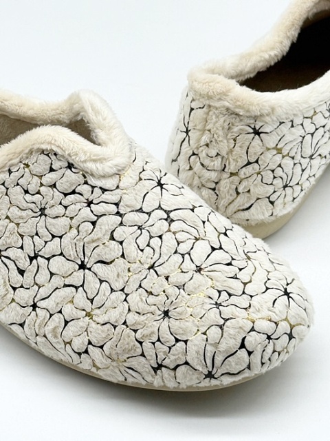 kapcie na chore stopy