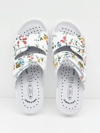 Klapki damskie Sanital Flex 714 białe + kwiaty, tęgość G