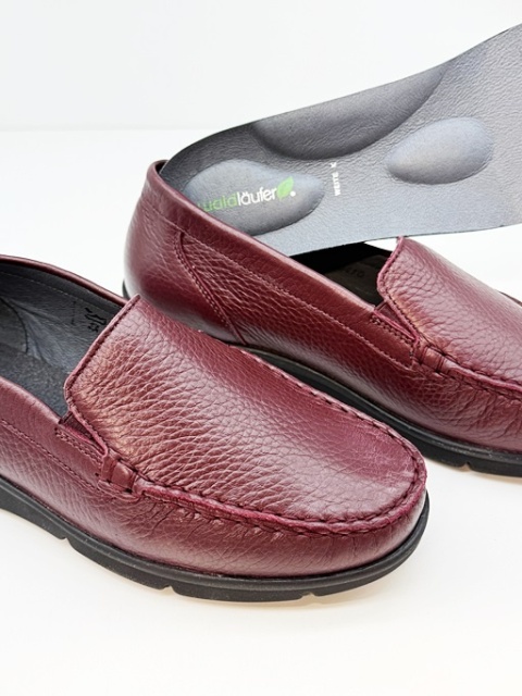 Mokasyny na szeroką stopę Waldlaufer K-Inga Hirsch 693505 199 bordowe, tęgość K