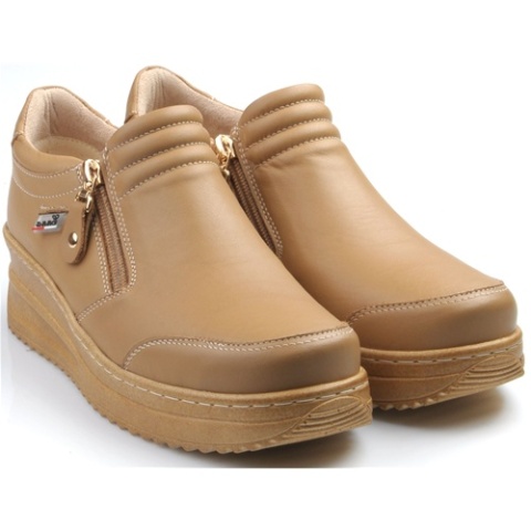 Półbuty na platformie Enna 5007/07 beżowe, średnia szerokość i średnia tęgość H-K