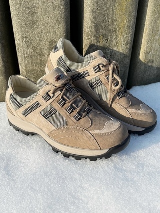 Półbuty trekkingowe Waldlaufer damskie Holly 471008 810 093 beżowe, tęgość H