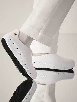 Scholl Ultragrip Shoe white F31946 1065 wąskie obuwie medyczne dla profesjonalistów