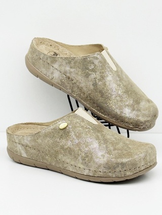 Skórzane pantofle damskie Scholl Inverness F32515 1002 beżowe, poszerzana tęgość H