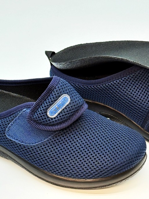 kapcie okragły przód