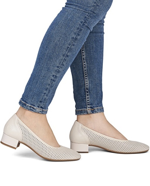 beżowe damskie czółenka