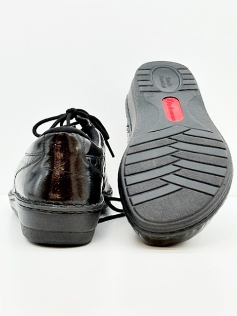 lakierowane buty damskie